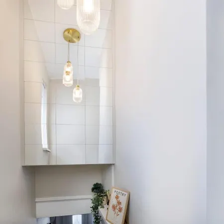 The Dodsworth Modern 4 Bedroom House, Sleeps 8 Дом отдыха *