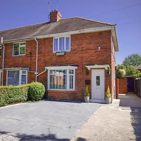 The Dodsworth Modern 4 Bedroom House, Sleeps 8 Дом отдыха Йорк