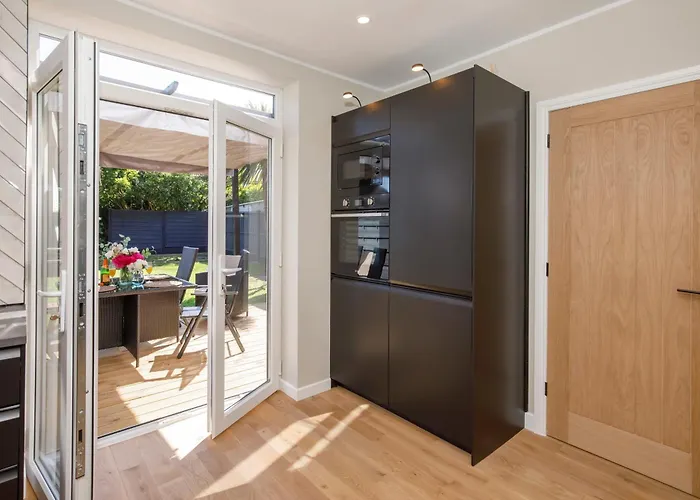 Holiday home The Dodsworth Modern 4 Bedroom House, Sleeps 8 *