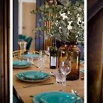 The Dodsworth Modern 4 Bedroom House, Sleeps 8 *